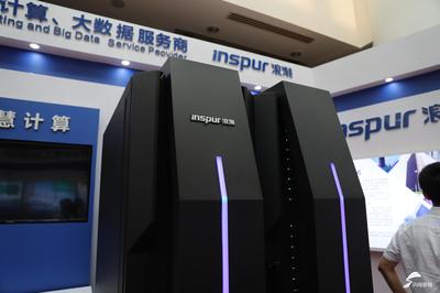 VR、石墨烯等黑科技悉數(shù)亮相！快看這個(gè)峰會(huì)創(chuàng)新成果展上還有啥